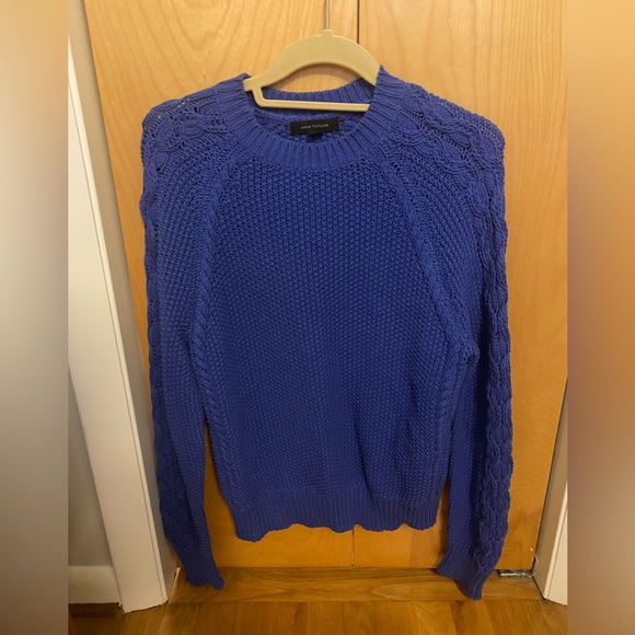 Ann Taylor Sweaters - Ann Taylor chunky knit sweater sz small